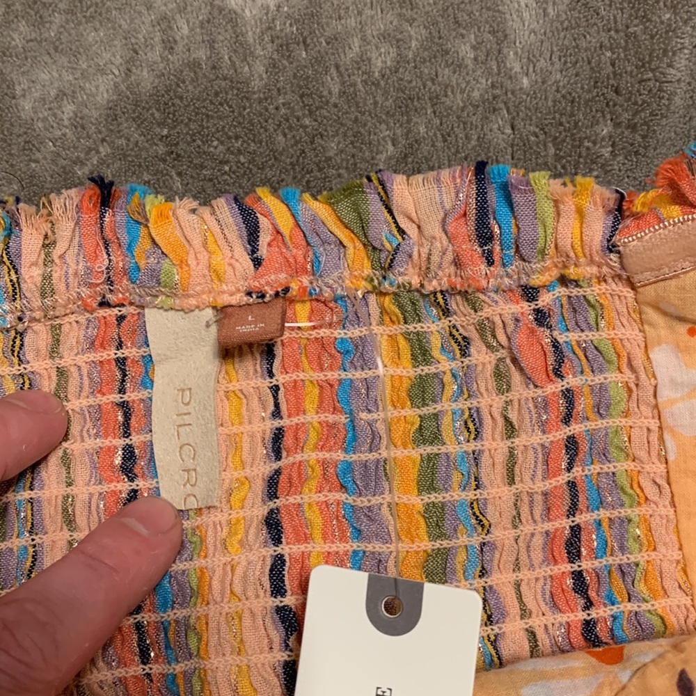 ✨ Anthropologie Rainbow Smocked Top Sz L - Picture 9 of 10